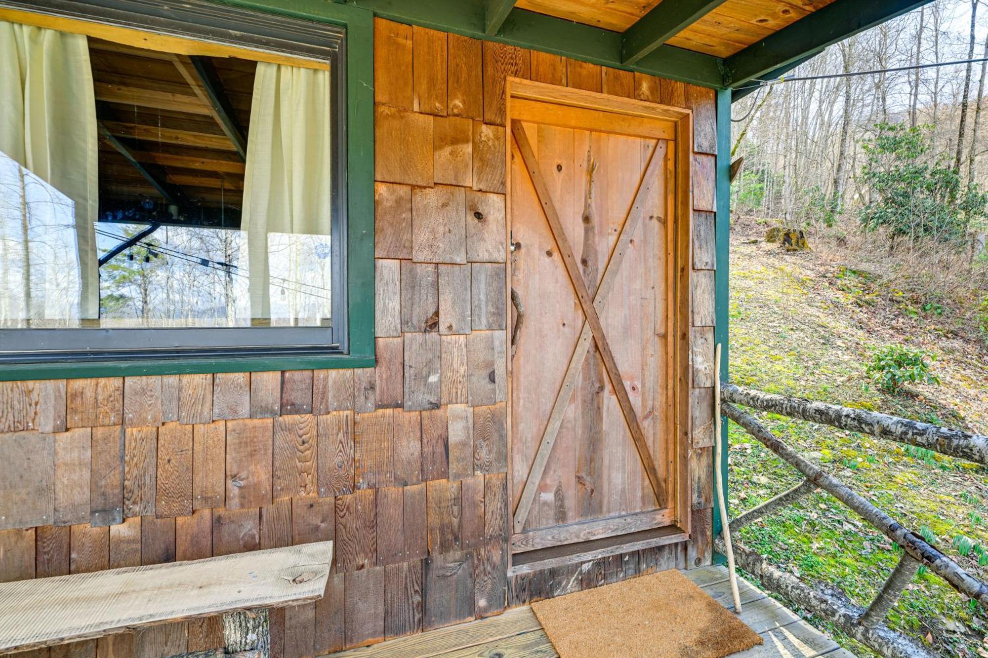 Smoky Mountain Cabin With Camping Area And Fire Pit! Whittier Buitenkant foto