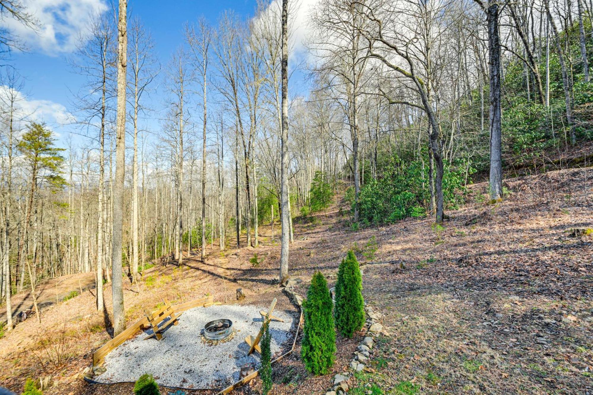 Smoky Mountain Cabin With Camping Area And Fire Pit! Whittier Buitenkant foto